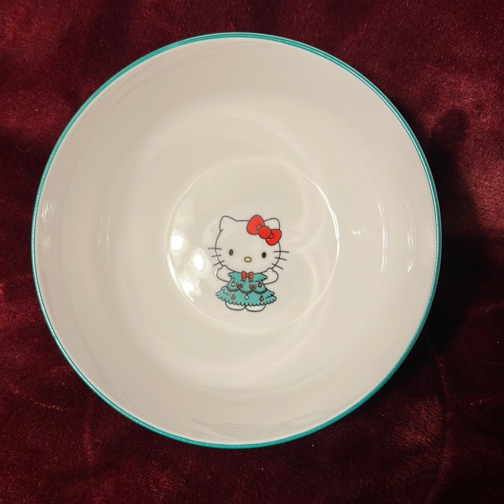 New Hello Kitty Christmas Bowl